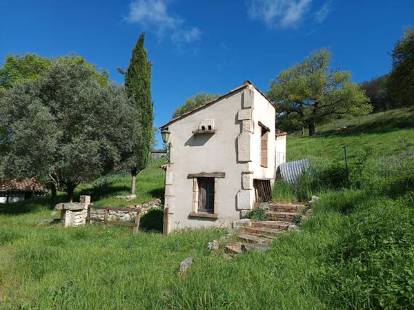 Domaine de 8,7 ha avec habitation, gîte, salle de réception et installations équestres Lautrec