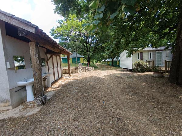 Domaine de 8,7 ha avec habitation, gîte, salle de réception et installations équestres Lautrec