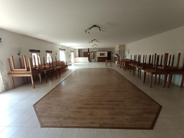 Domaine de 8,7 ha avec habitation, gîte, salle de réception et installations équestres Lautrec