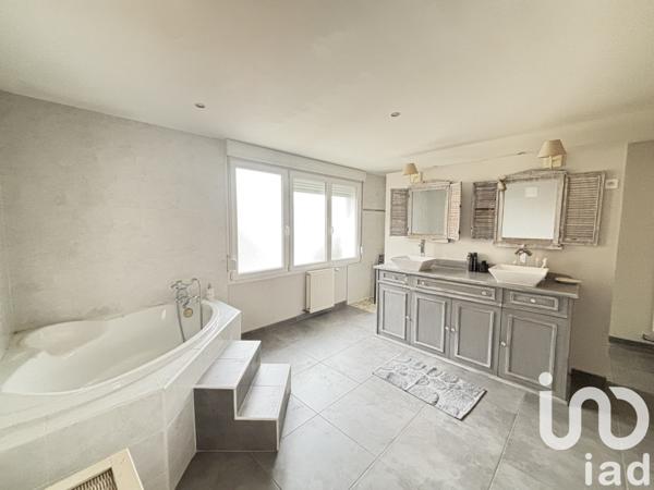 Maison à vendre 6 pièces 313 m² Illoud