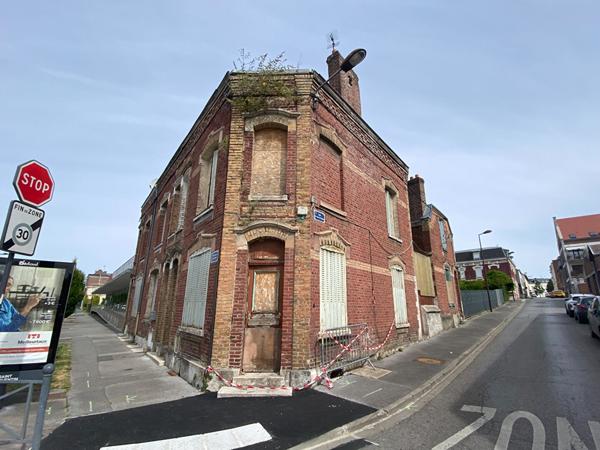 Maison à rénover 5 pièces au centre de Saint Quentin - 60 000 €