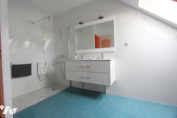 Maison de ville au Centre de Ste Luce sur Loire