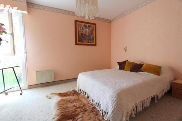 Maison de ville au Centre de Ste Luce sur Loire