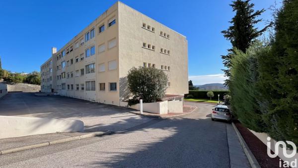 Appartement 4 pièces de 112 m² à Toulon (83000)