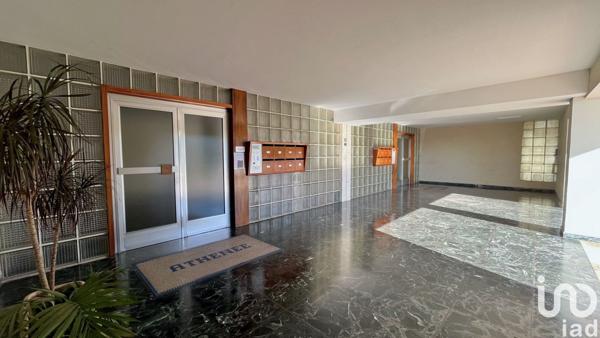 Appartement 4 pièces de 112 m² à Toulon (83000)