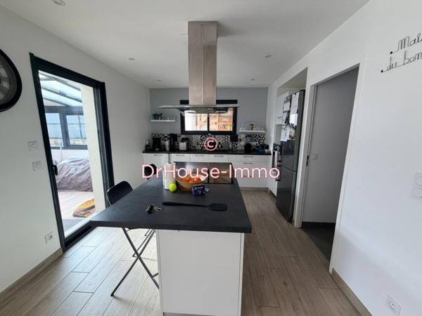 Maison à vendre 3 pièces de 122 m²