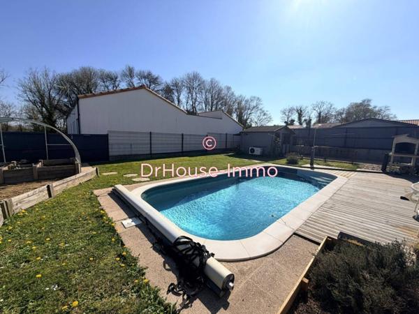 Maison à vendre 3 pièces de 122 m²