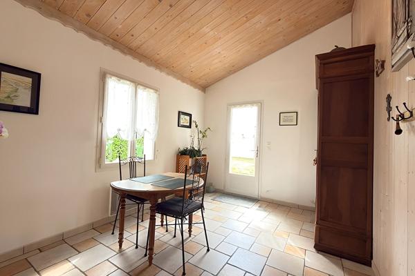 Maison en très bon état - Champagné Les Marais