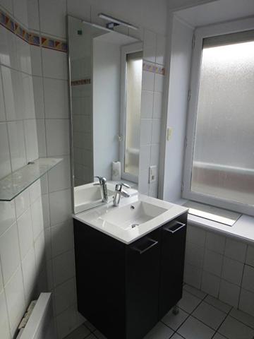 A louer Confrancon T2 bis dans une résidence calme