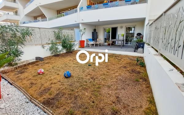 Appartement à vendre    4 pièces • 79,81 m2 Marseille 9