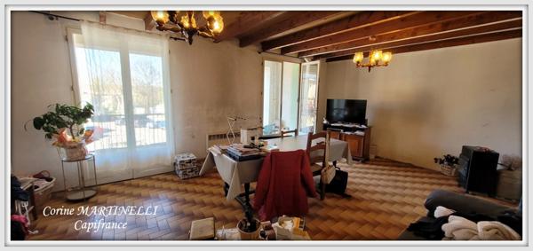 A vendre, Astaffort, Centre village local commercial vide et Appartement