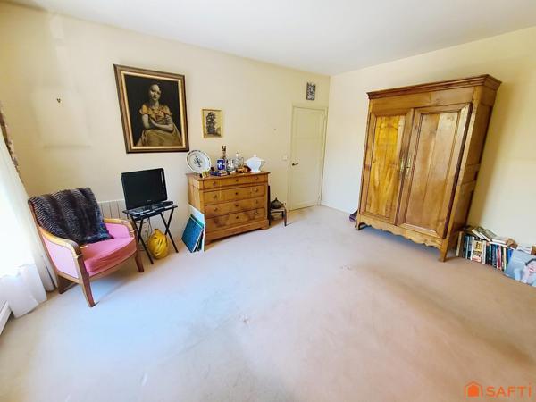 LISIEUX HYPER CENTRE APPART F4 AVEC BALCON