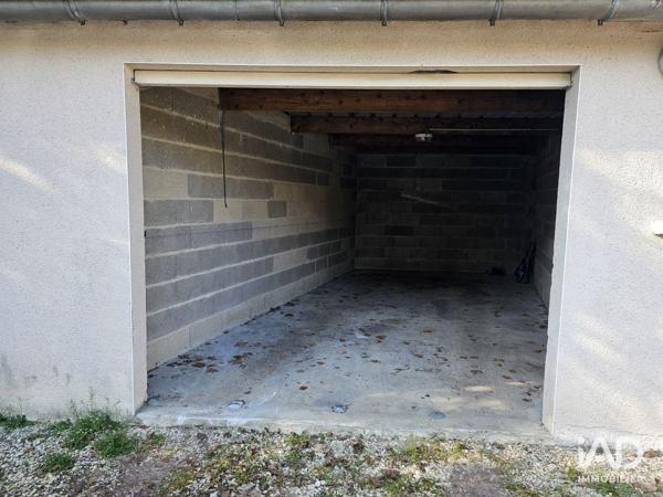Location parking 20 m² Châlons-en-Champagne