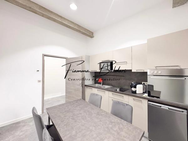 À Louer Bureau Professionnel, Biguglia, Haute-Corse (20)