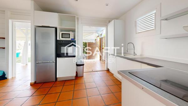 2 Villas F4 avec piscines à Sainte-Anne
