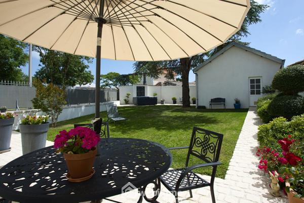 Maison bourgeoise 163 m² à Nieul-sur-Mer 17137