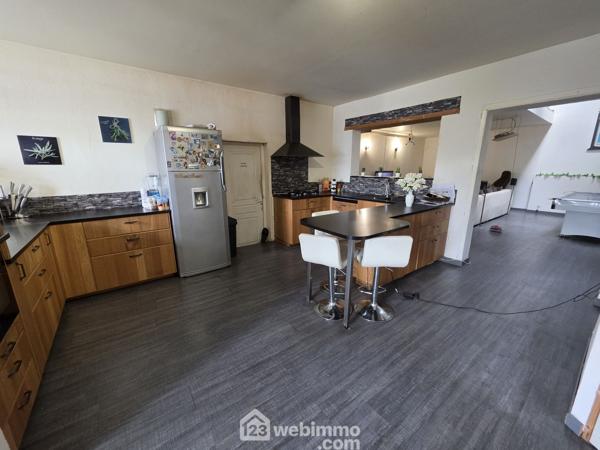 Maison de ville 265 m² à Castelnau-de-Médoc 33480