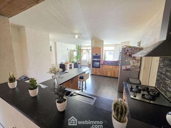 Maison de ville 265 m² à Castelnau-de-Médoc 33480