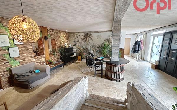 Maison à vendre    5 pièces •  Avrillé