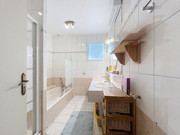 Maison familiale à TREMENTINES