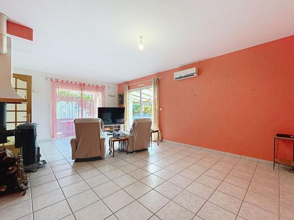 Maison familiale à TREMENTINES