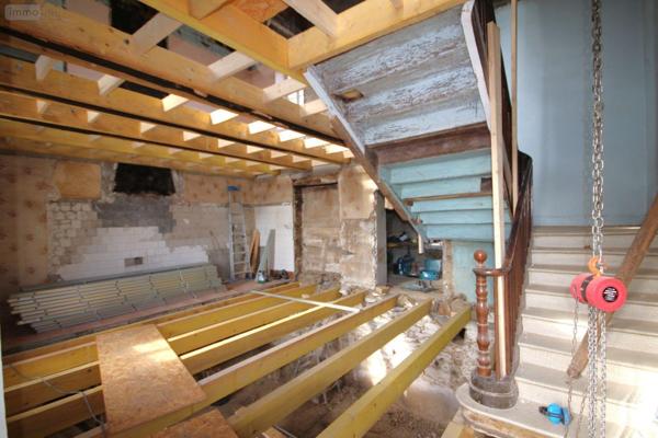 Corps de ferme à vendre à La Salvetat-Peyralès dans l'Aveyron (12440), ref : 3200