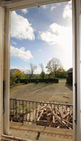 Corps de ferme à vendre à La Salvetat-Peyralès dans l'Aveyron (12440), ref : 3200