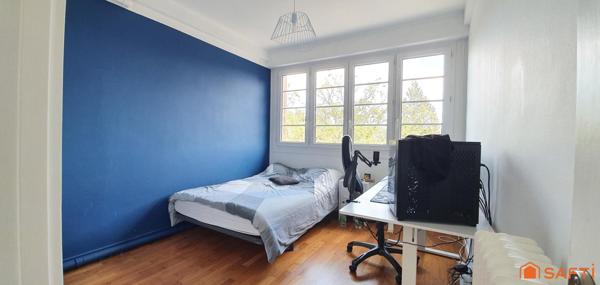 7 PIECES 99m² + BALCON + SALLE 30m2 + GRENIER+CAVE