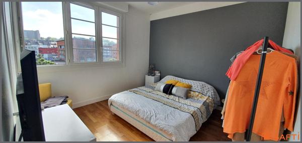 7 PIECES 99m² + BALCON + SALLE 30m2 + GRENIER+CAVE