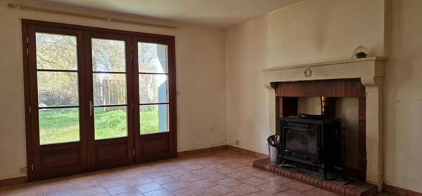 Maison Lezay 7 pièce(s) 150 m2 sur 1 700 m² de terrain