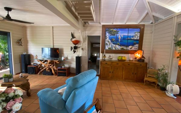 Maison à vendre    4 pièces • 151 m2 Le Vauclin