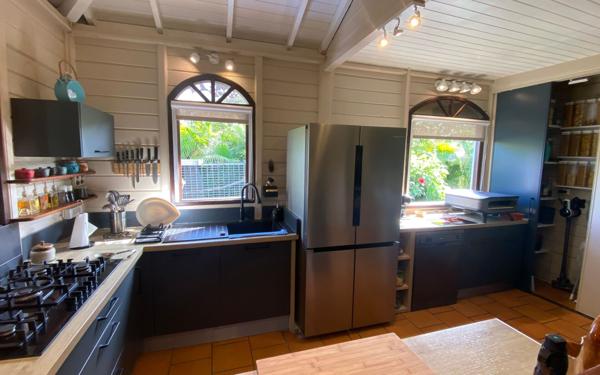 Maison à vendre    4 pièces • 151 m2 Le Vauclin