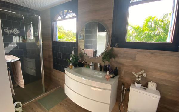 Maison à vendre    4 pièces • 151 m2 Le Vauclin