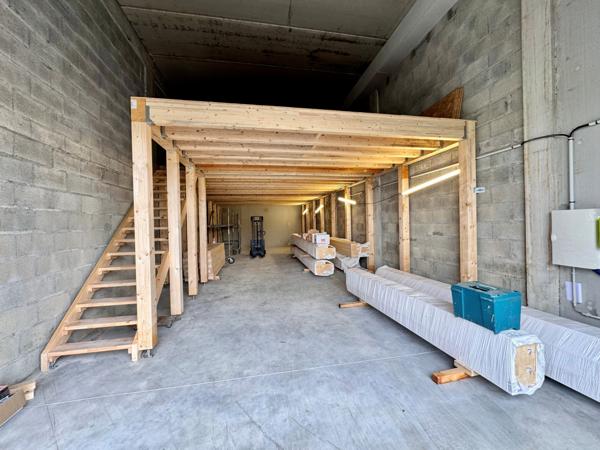 POISY   Local d'activité neuf de 175 m2 avec mezzanine