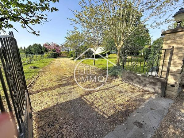 Port-Sainte-Foy-et-Ponchapt – Maison familiale de plain-pied avec 4 chambres et jardin