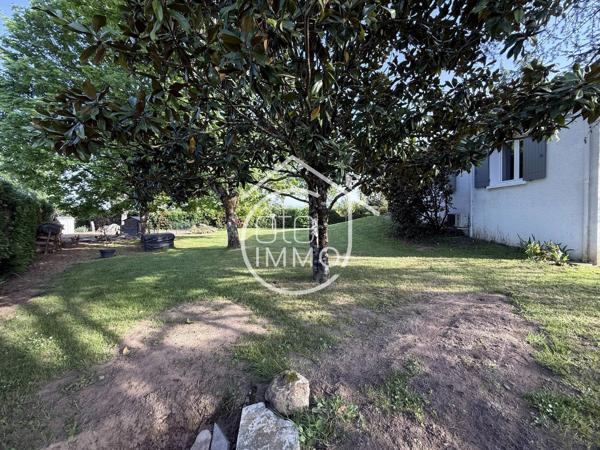Port-Sainte-Foy-et-Ponchapt – Maison familiale de plain-pied avec 4 chambres et jardin