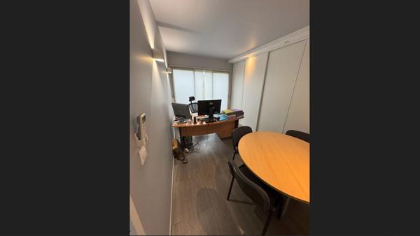 33150 CENON - BUREAU A LOUER D'ENVIRON 80 M2