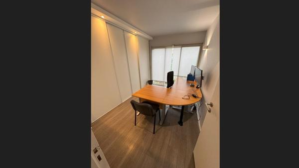 33150 CENON - BUREAU A LOUER D'ENVIRON 80 M2