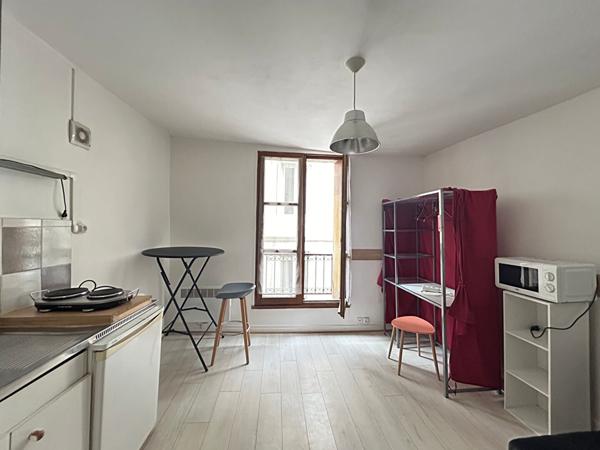 Location appartement Poitiers - 1 pièce(s) - 15 m² - 267 €/mois
