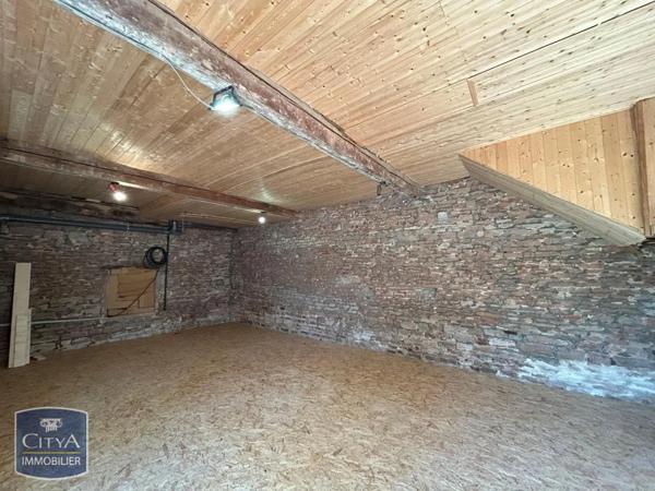 Maison à louer 6 pièces 169.9m²