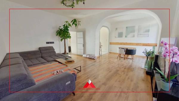 Appartement de 98m² avec balcons et garage