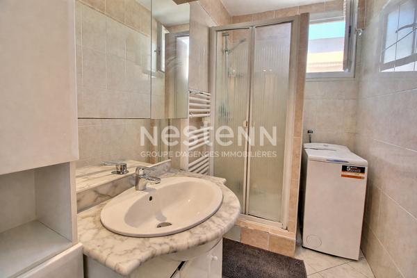 Appartement de type 3 d'environ 57m² avec deux balcons - Résidence fermée