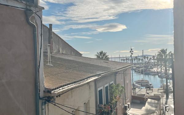 Appartement à vendre    3 pièces • 57,50 m2 Mèze