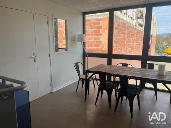 Location brasserie 75 m² Gardanne