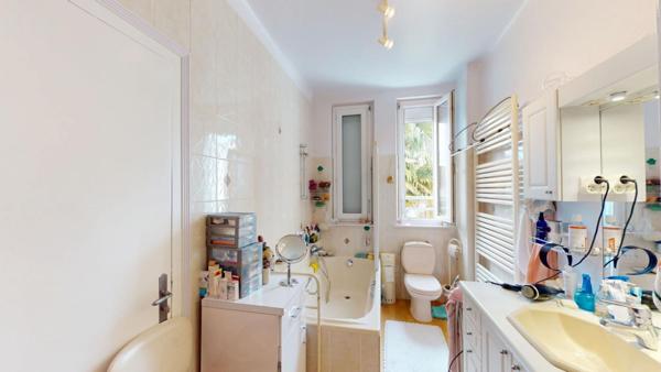 Maison Foecy  : 140 m² - 6 pièces - 4 chambres -
