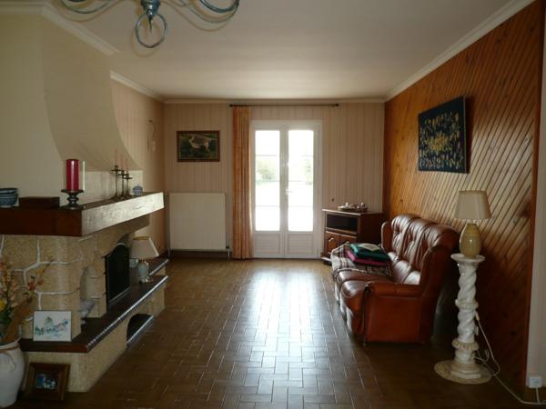 ⚜ MAISON à VENDRE de Plain-pied - GENSAC LA PALLUE ⚜