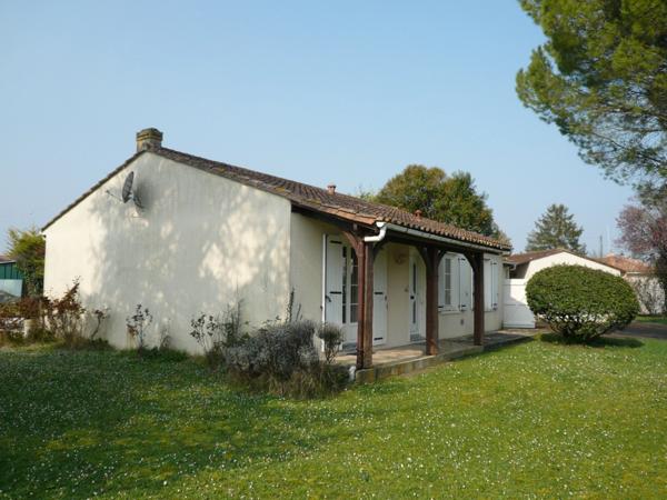 ⚜ MAISON à VENDRE de Plain-pied - GENSAC LA PALLUE ⚜