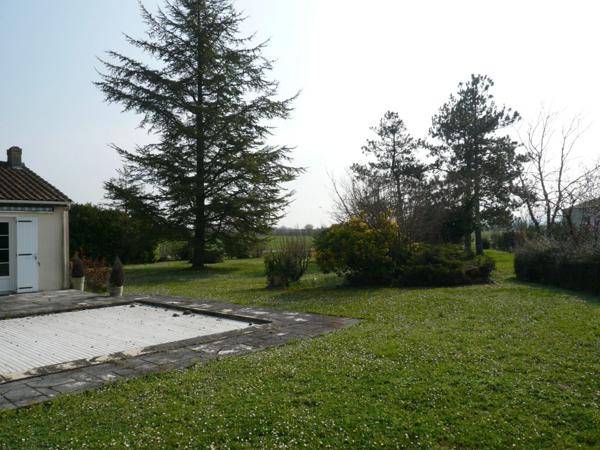 ⚜ MAISON à VENDRE de Plain-pied - GENSAC LA PALLUE ⚜