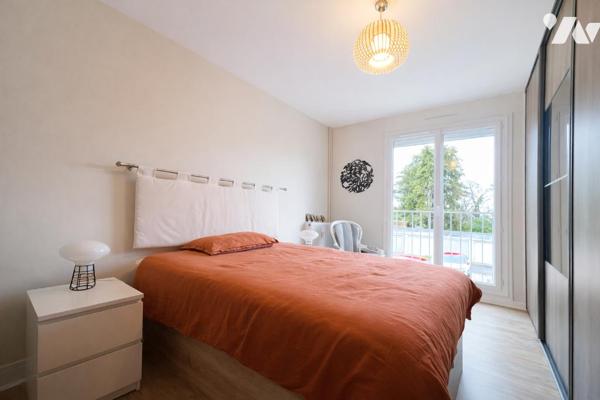 Appartement rénové avec terrasse et vue parc - Tours Nord
Allée de Trianon