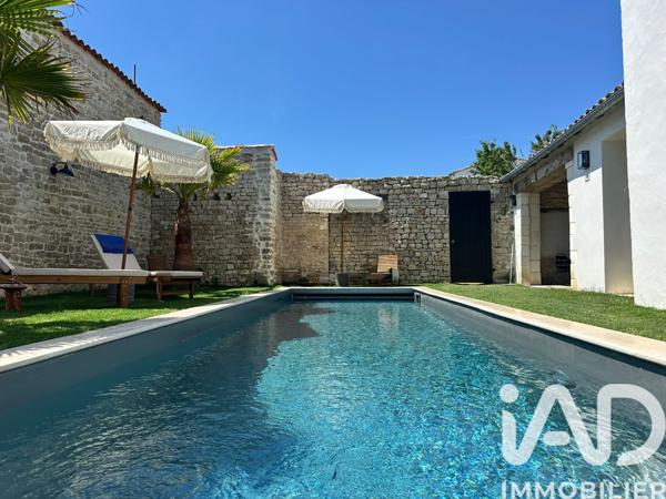 Maison à vendre 7 pièces 230 m² Sainte-Marie-de-Ré